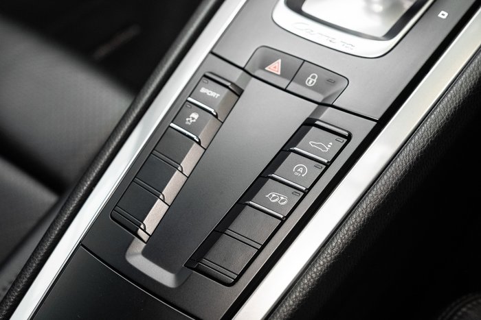 2013 Porsche 911 Carrera 4