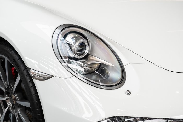 2013 Porsche 911 Carrera 4