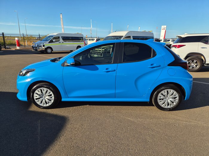 2022 Toyota Yaris Ascent Sport Blue