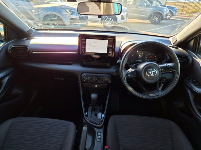 2022 Toyota Yaris Ascent Sport Blue