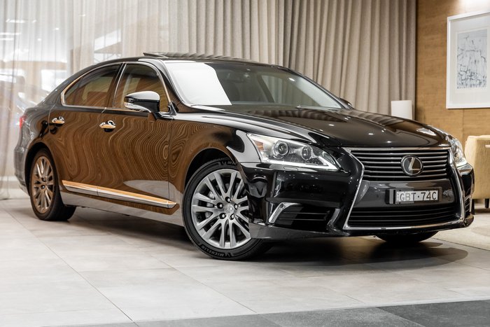 2013 Lexus LS460