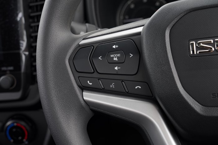 2026 Isuzu D-MAX SX High Ride