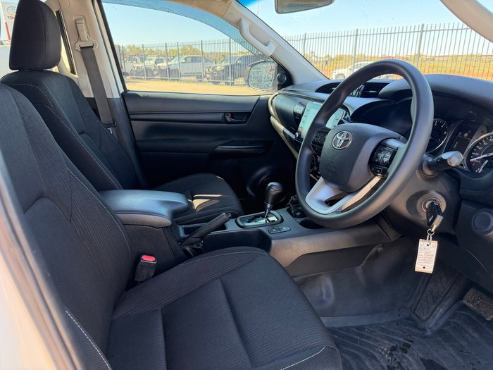 2021 Toyota Hilux SR