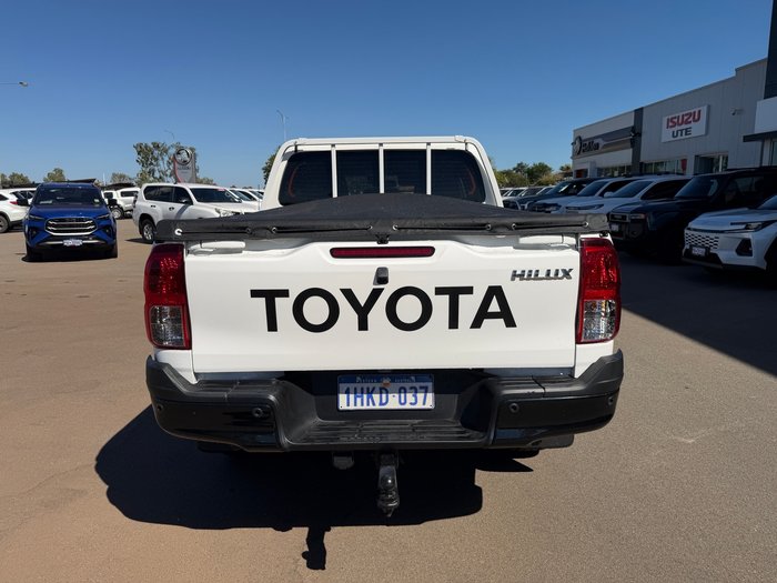 2021 Toyota Hilux SR