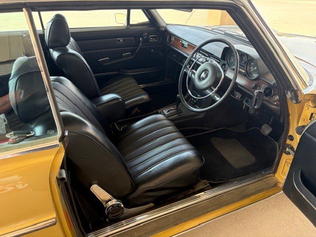 1973 MERCEDES BENZ 280CE  W114 COUPE ICON GOLD METALLIC