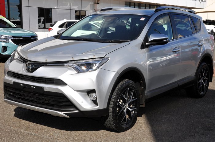 2016 TOYOTA RAV4