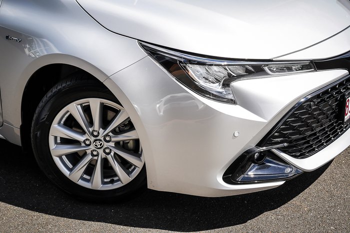 2025 Toyota COROLLA SX