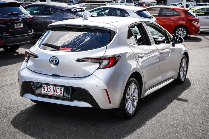 2025 Toyota COROLLA SX