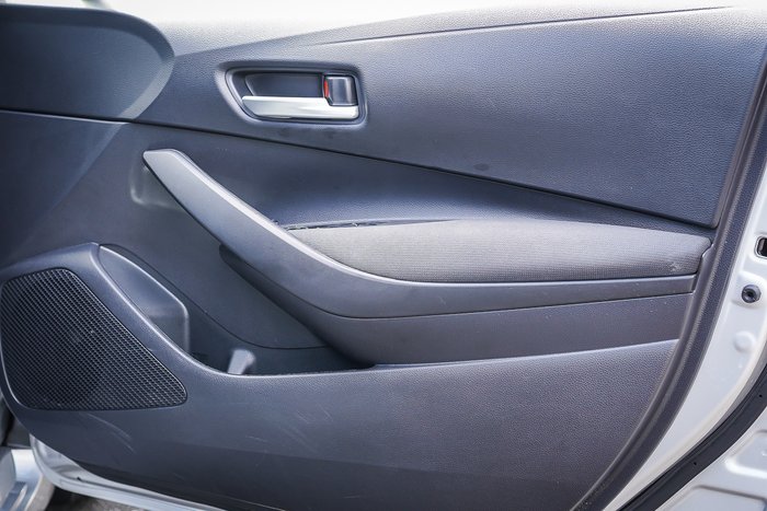 2025 Toyota COROLLA SX