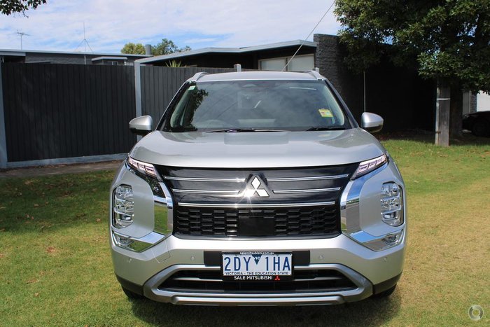 2025 Mitsubishi Outlander Aspire