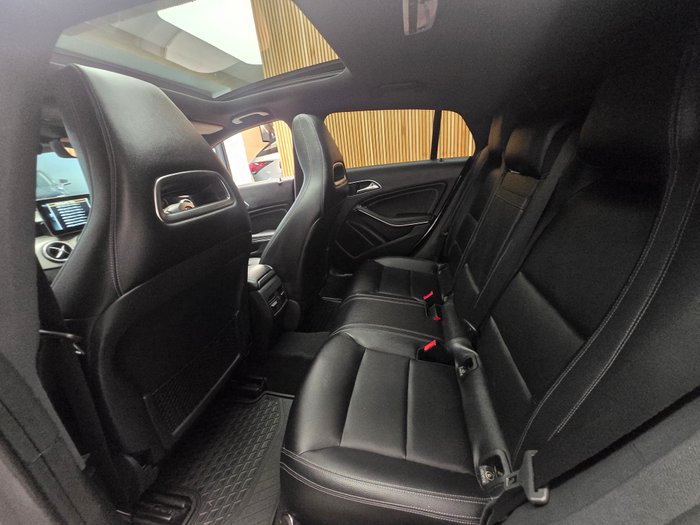 2017 MERCEDES-BENZ CLA 200 SHOOTING BRAKE