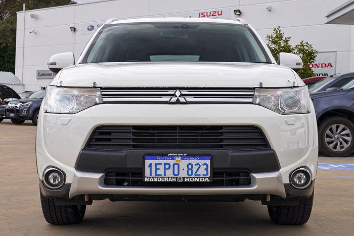 2014 Mitsubishi Outlander PHEV Aspire