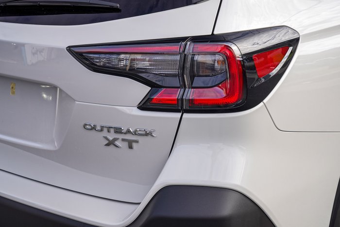 2025 Subaru Outback AWD Touring XT