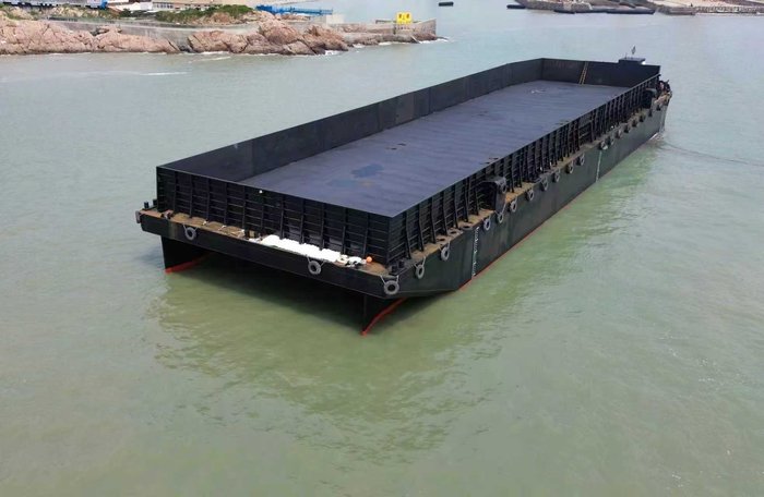 2026 Barge Dumb
