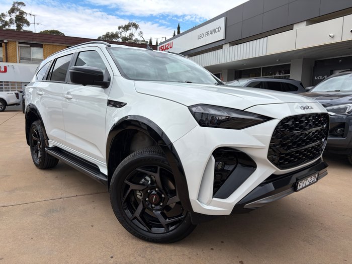 2025 ISUZU MU-X