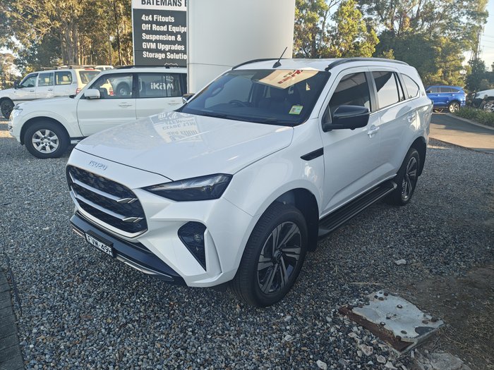 2026 ISUZU MU-X LS-T