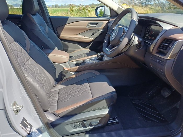 2025 NISSAN QASHQAI TI