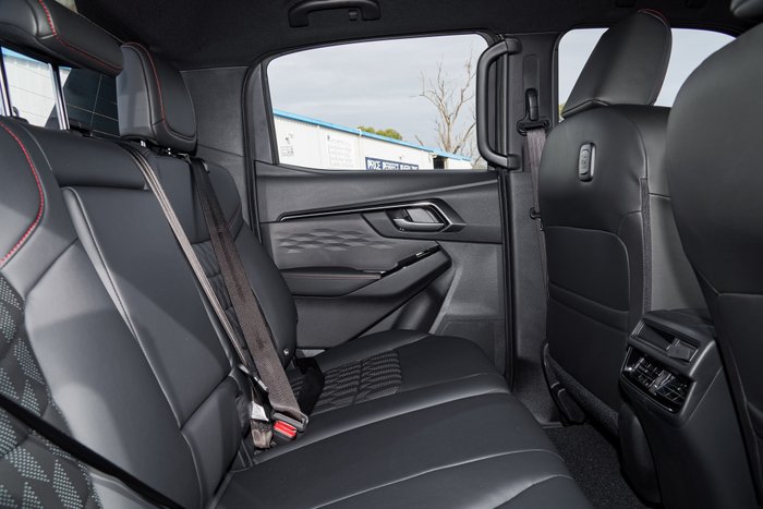 2026 Isuzu D-MAX X-TERRAIN