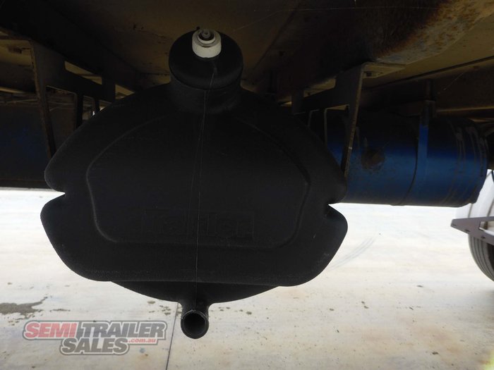 2008 Barker Chip Bin B Double Set Platform Tippers