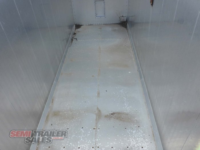 2008 Barker Chip Bin B Double Set Platform Tippers