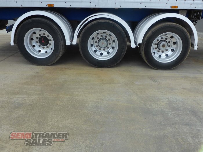 2008 Barker Chip Bin B Double Set Platform Tippers