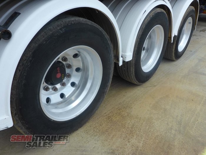 2008 Barker Chip Bin B Double Set Platform Tippers