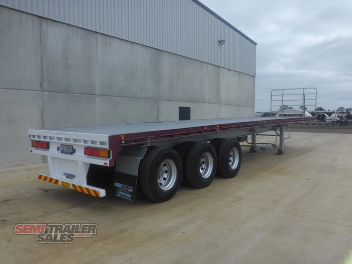 2013 Krueger 22 Pallet Flat Top