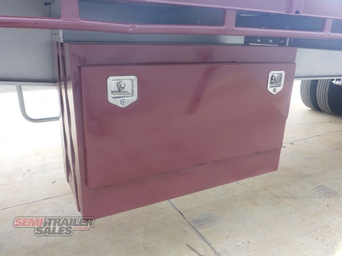 2013 Krueger 22 Pallet Flat Top