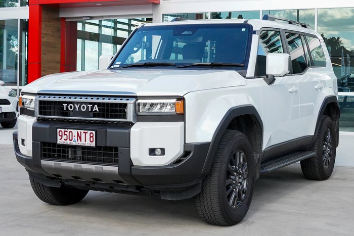 2025 Toyota PRADO GXL