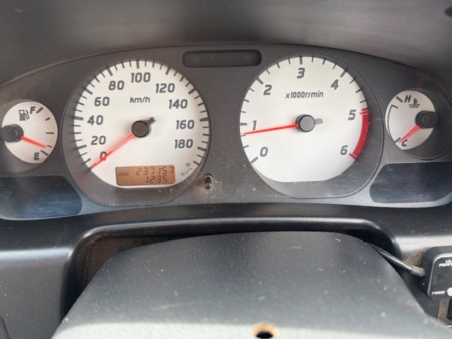 2008 Nissan Navara ST-R D22 MY08 White