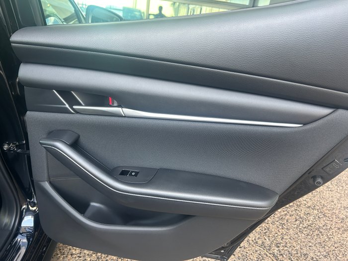 2025 Mazda 3 G20 Pure