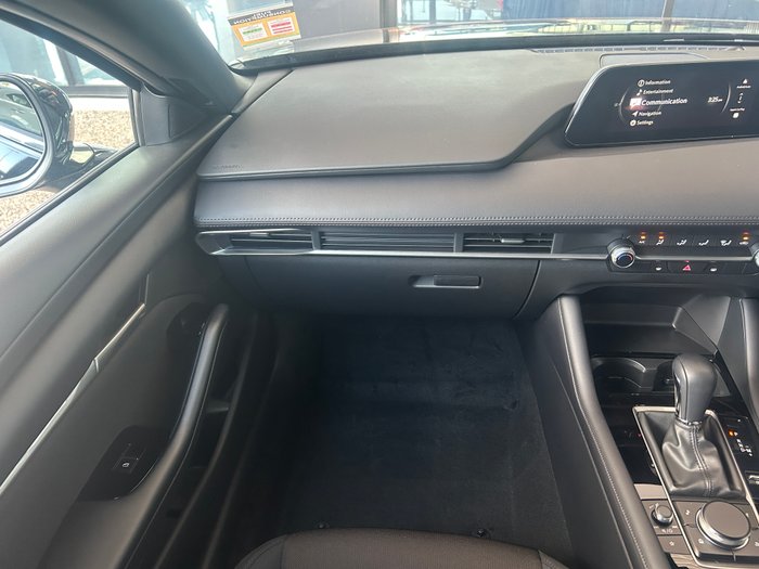 2025 Mazda 3 G20 Pure