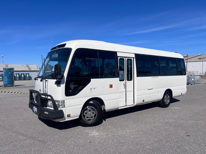 2012 Toyota Coaster STD White