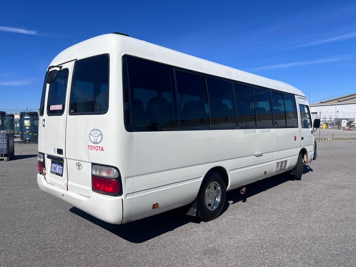 2012 Toyota Coaster STD White