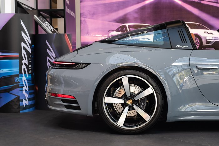 2024 Porsche 911 Targa 4