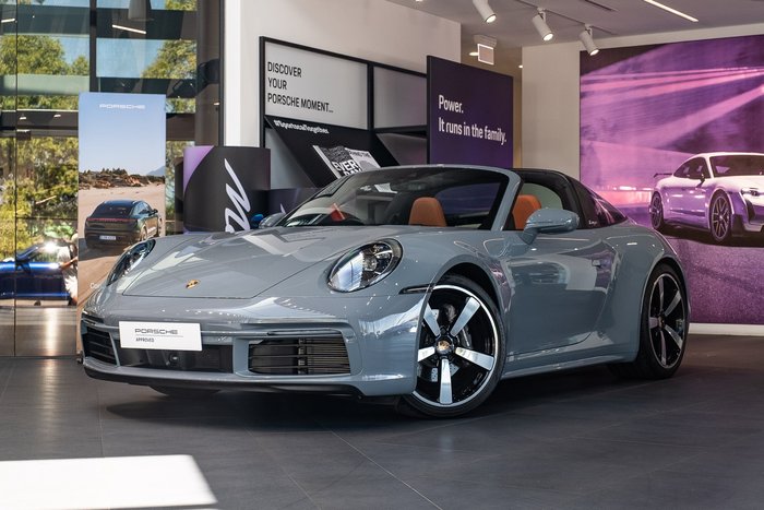 2024 Porsche 911 Targa 4
