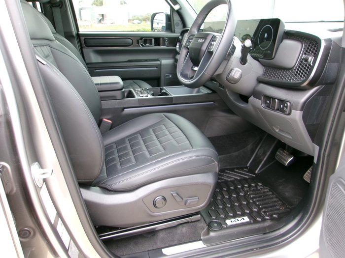 2025 Kia TASMAN MY26 Kia TASMAN TK DOUBLE PU(0.9T) X-PRO 4X4 BLACK FENDER(8VP52HC5KHH416 )