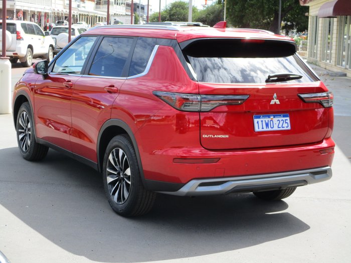 2025 Mitsubishi Outlander LS ZM MY25 Red