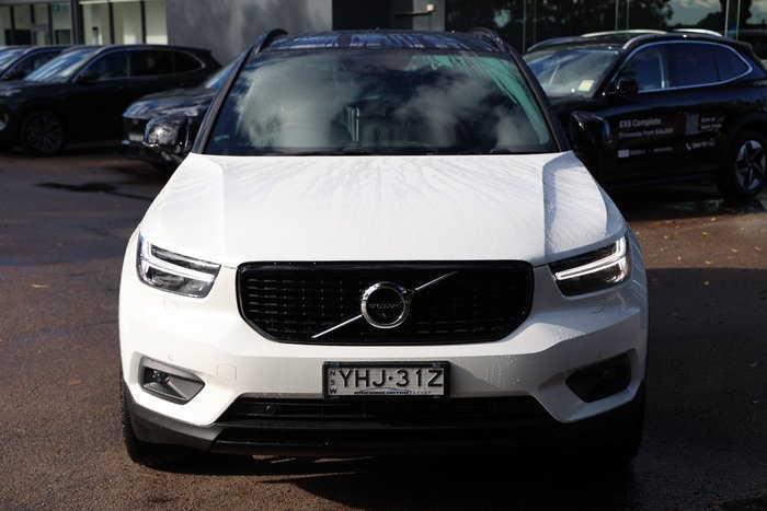 2018 Volvo XC40 T5 R-Design