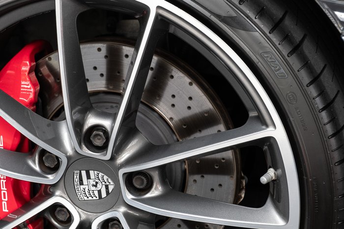 2019 Porsche 911 Carrera S