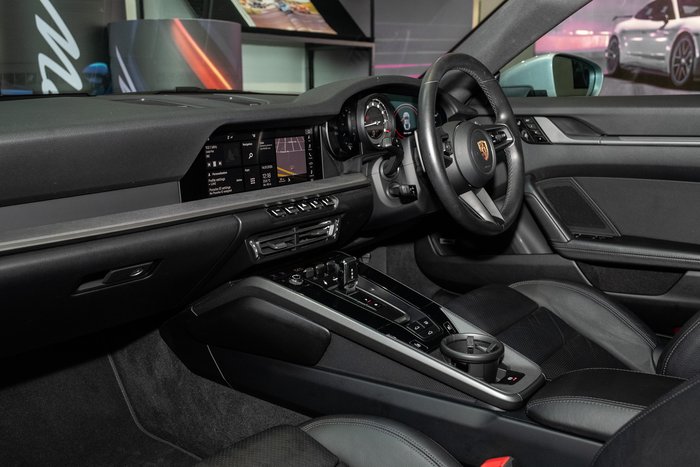 2019 Porsche 911 Carrera S