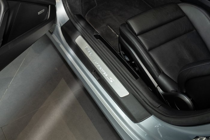 2019 Porsche 911 Carrera S