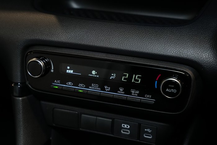 2025 Toyota Yaris ZR Hybrid