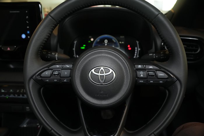 2025 Toyota Yaris ZR Hybrid