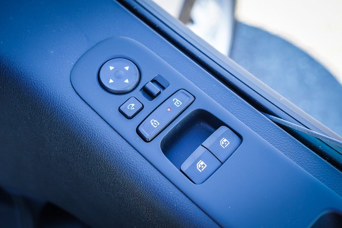 2025 Hyundai STARIA 
