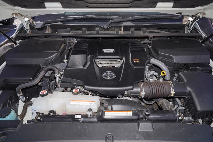 2022 Toyota Landcruiser VX