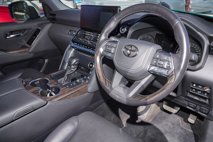 2022 Toyota Landcruiser VX