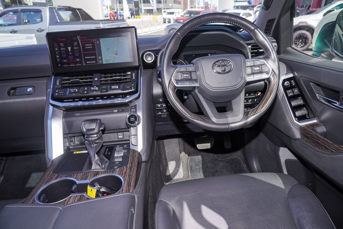 2022 Toyota Landcruiser VX