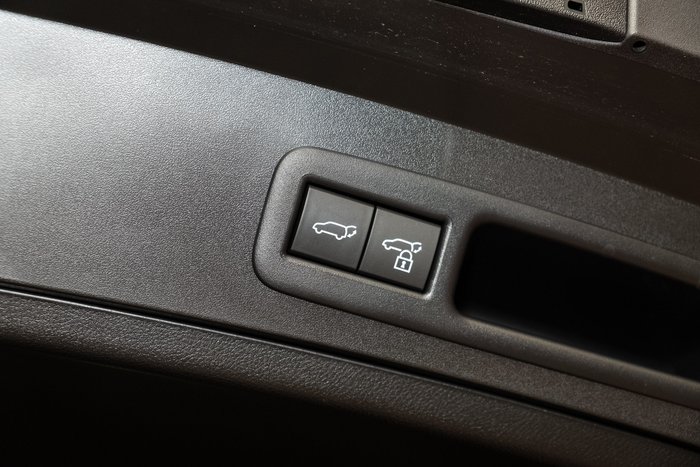 2024 Lexus UX300E Sports Luxury 71.4 kWh Li-ion batt Automatic SUV