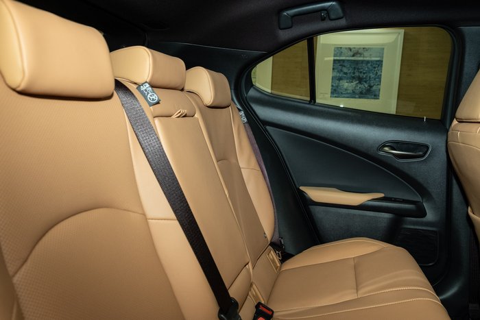 2024 Lexus UX300E Sports Luxury 71.4 kWh Li-ion batt Automatic SUV